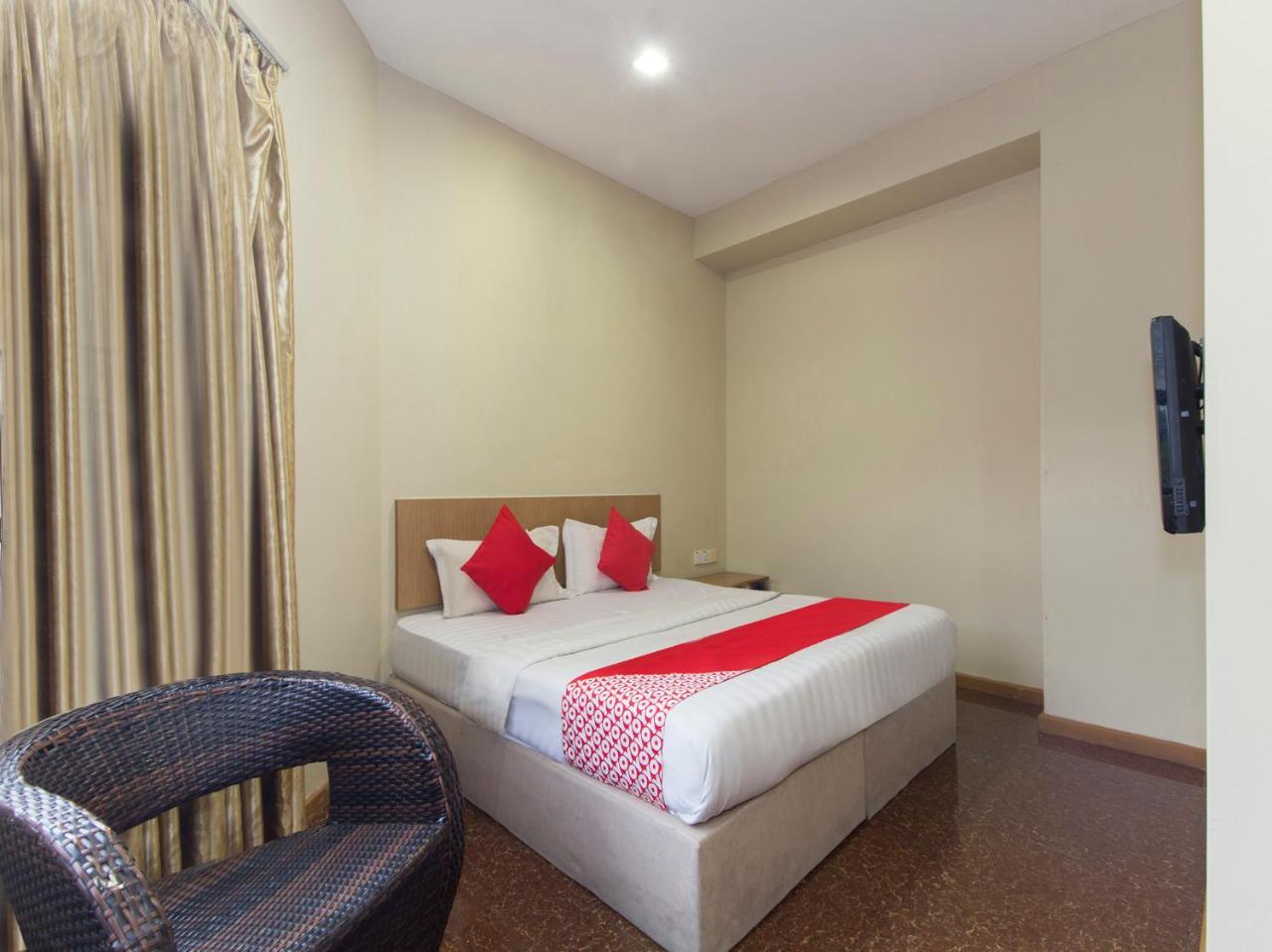 Oyo 422 Hotel Reno Kuala Lumpur Kültér fotó