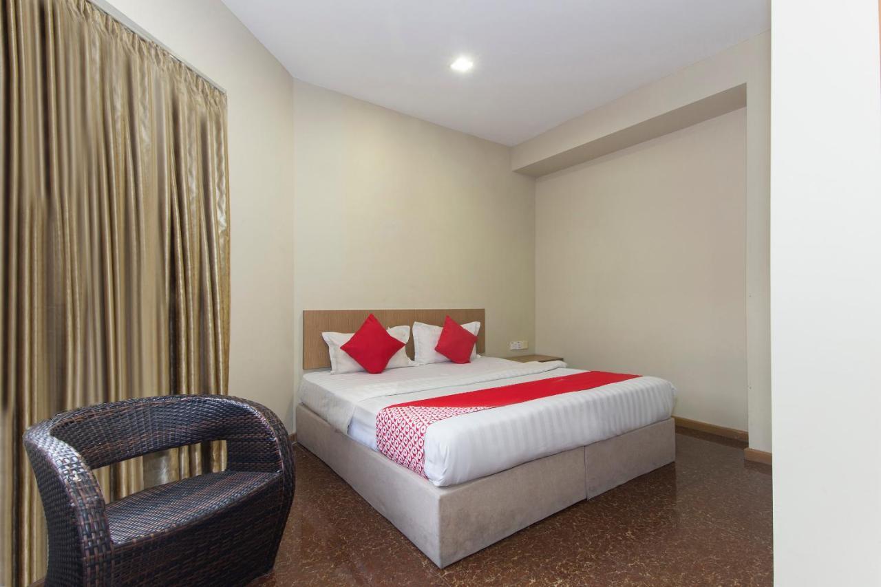 Oyo 422 Hotel Reno Kuala Lumpur Kültér fotó