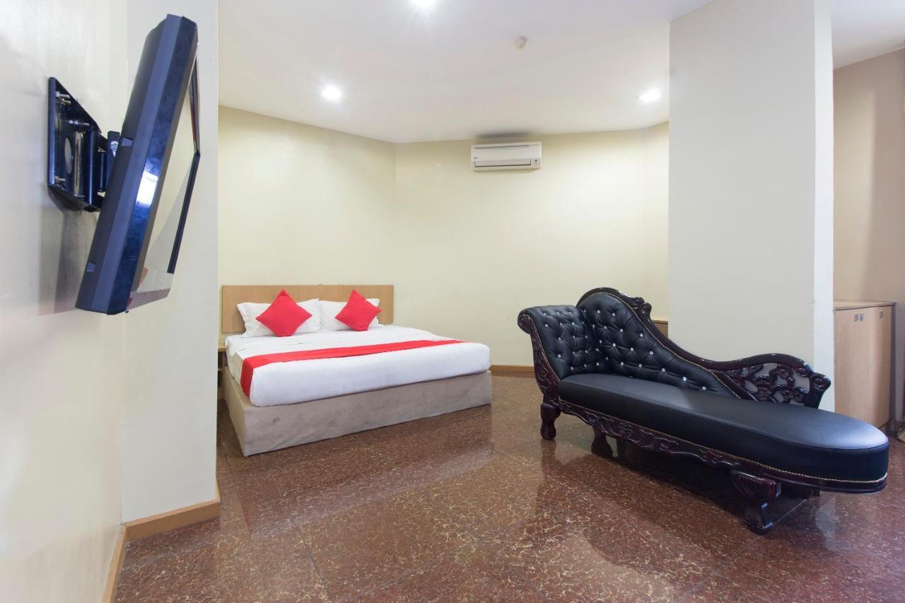 Oyo 422 Hotel Reno Kuala Lumpur Kültér fotó