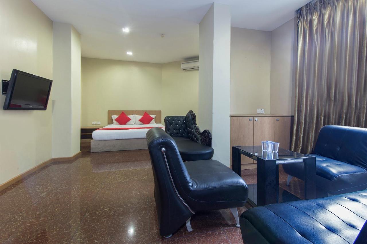 Oyo 422 Hotel Reno Kuala Lumpur Kültér fotó