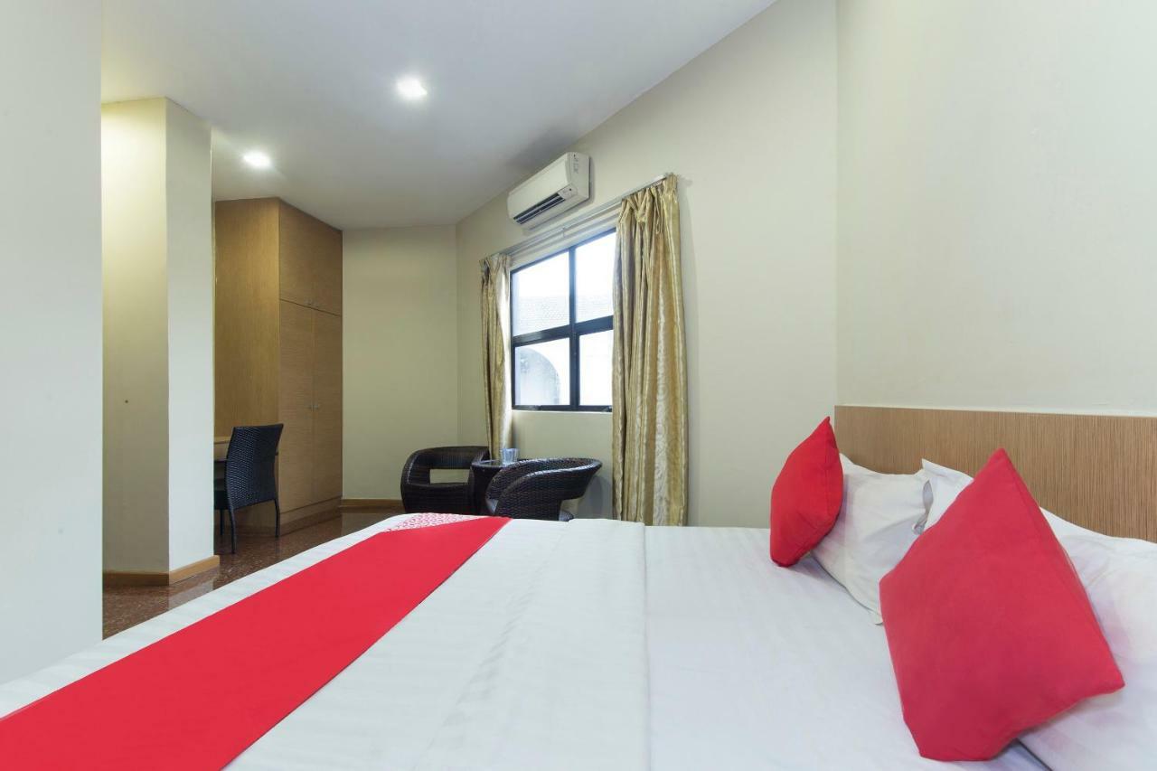 Oyo 422 Hotel Reno Kuala Lumpur Kültér fotó